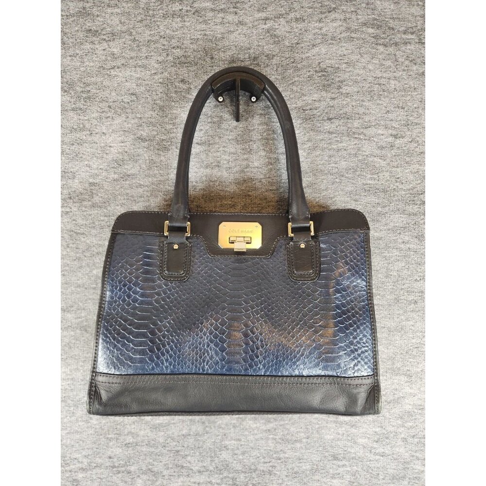 Cole Haan Blue and Black Embossed Leather 4.5 x 10 x 14